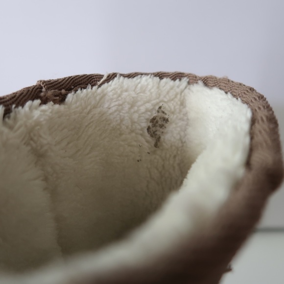 UGG Chestnut Boots Size 7 - Picture 8 of 11
